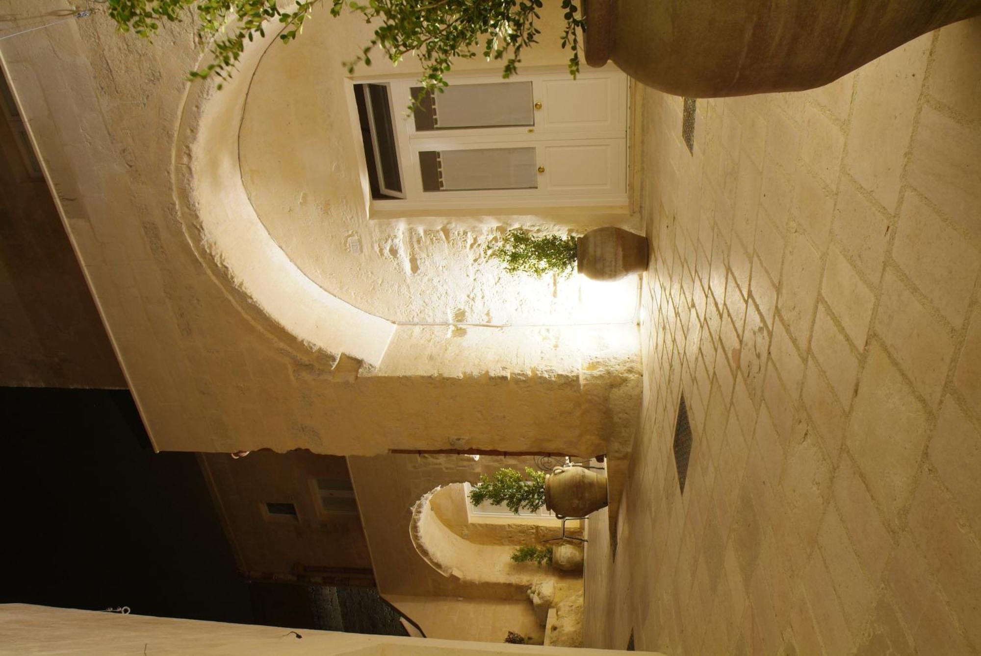 Caveoso Hotel Matera Esterno foto