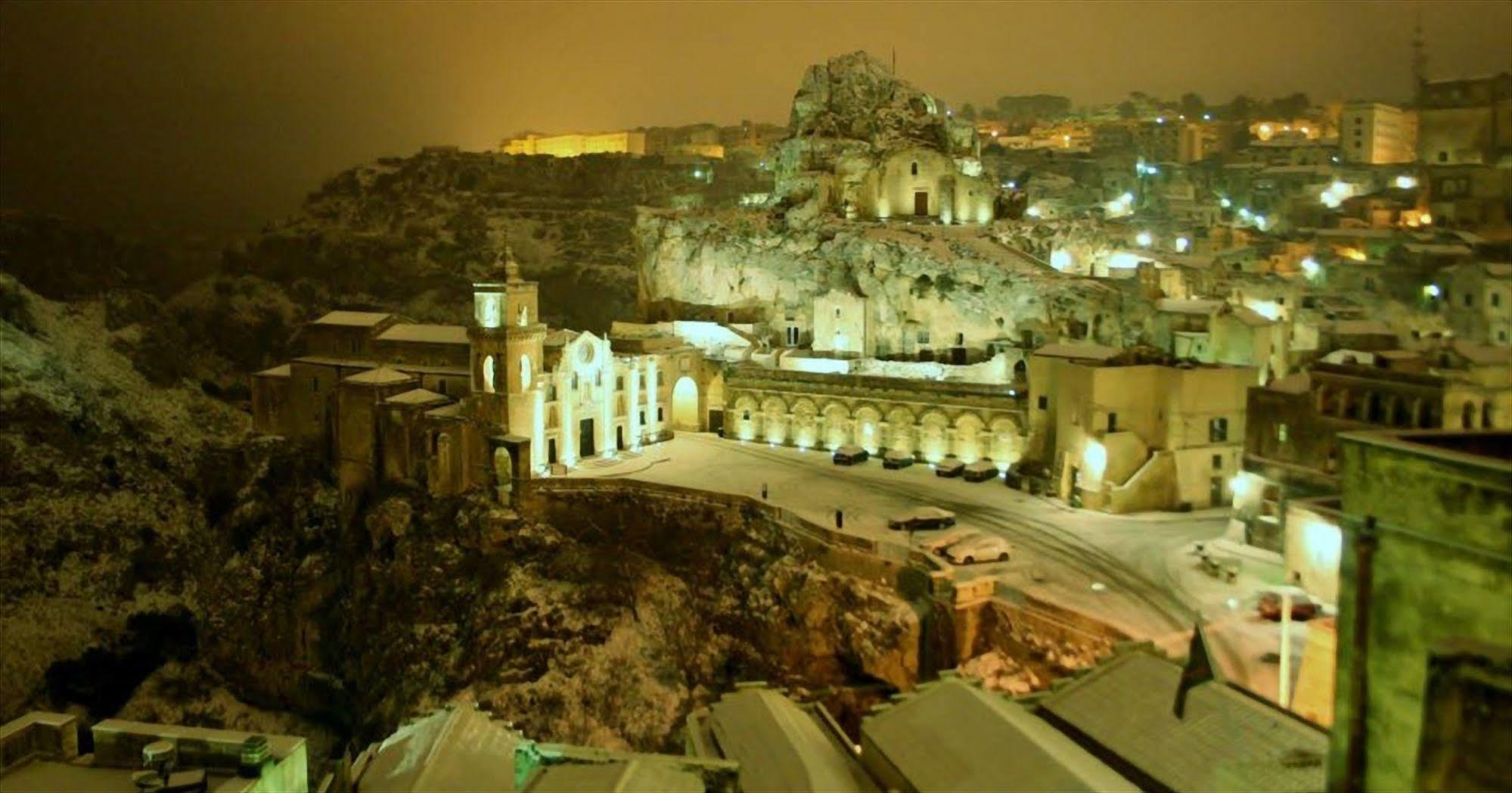 Caveoso Hotel Matera Esterno foto